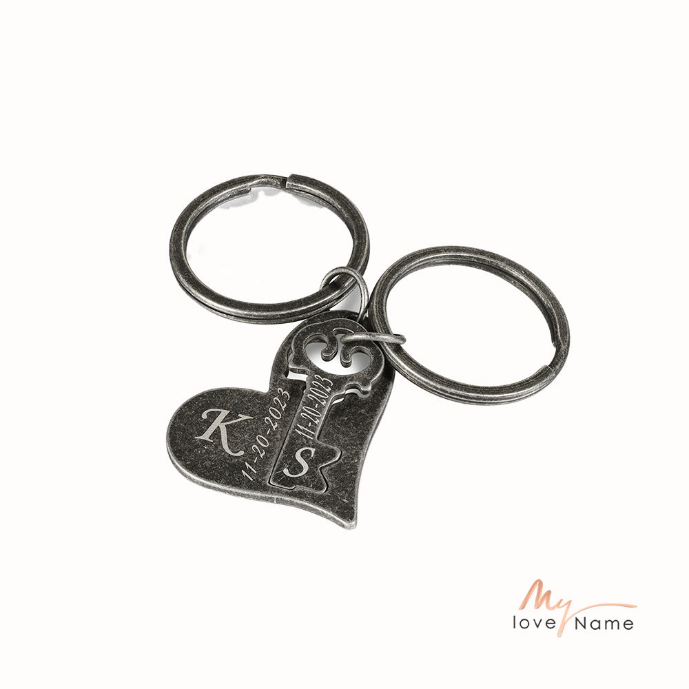 Custom Letter Heart Shape Couple Keychain Valentine's Day Gift