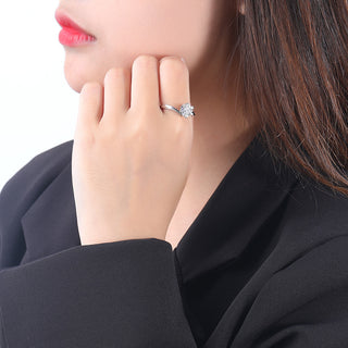 925 Sterling Silver Moissanite Ring