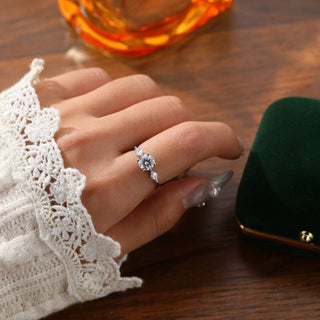 925 Sterling Silver Moissanite Ring