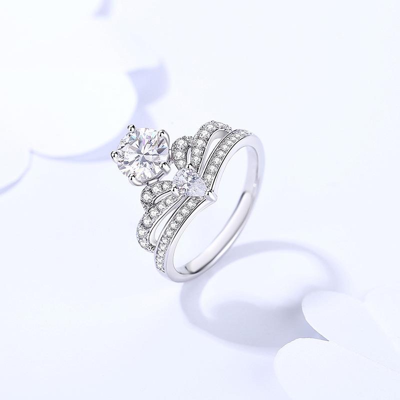 925 Sterling Silver Moissanite Ring