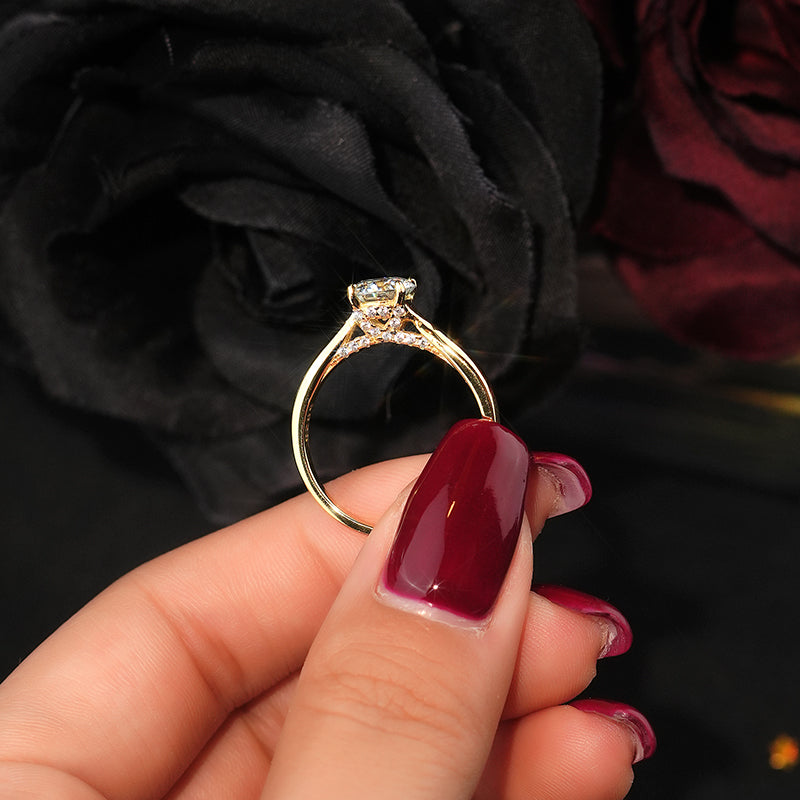 925 Sterling Silver Moissanite Ring