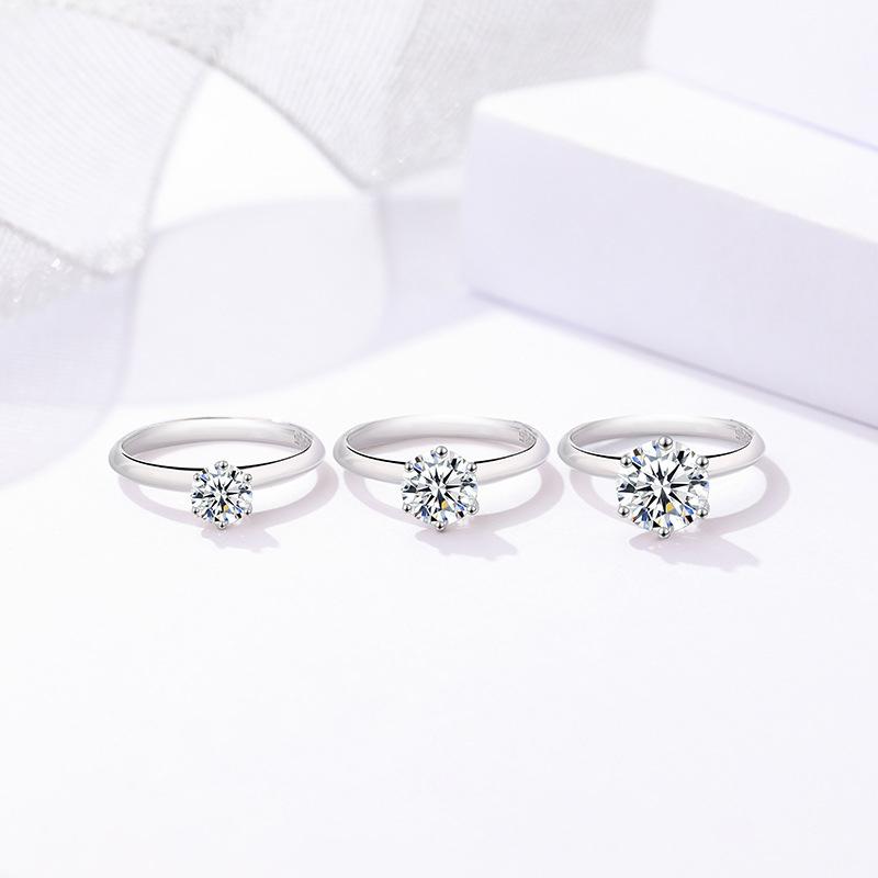 925 Sterling Silver Moissanite Ring
