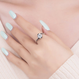 925 Sterling Silver Moissanite Ring
