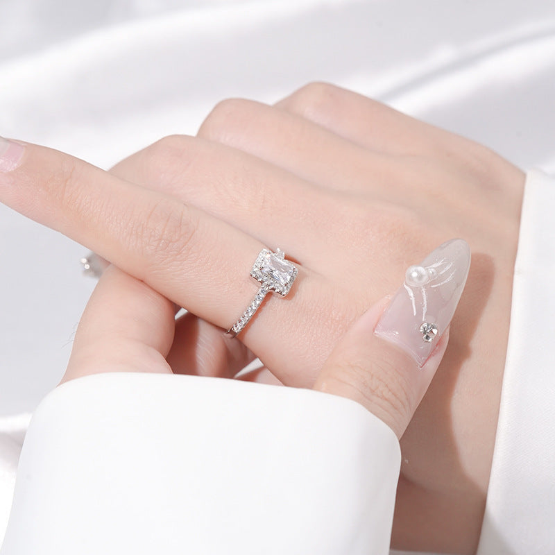 925 Sterling Silver Moissanite Ring