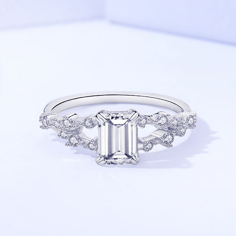 925 Sterling Silver Moissanite Ring