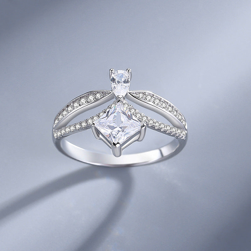 925 Sterling Silver Moissanite Ring