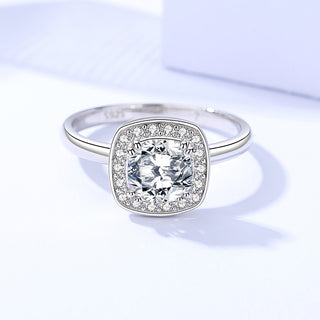 925 Sterling Silver Moissanite Ring