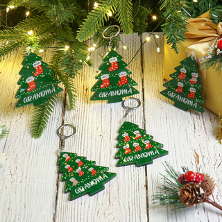 Christmas Tree Personalized Christmas Keychain With Engraved 2-6 Names