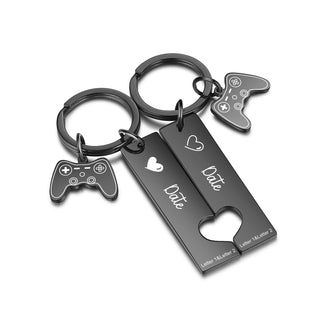 Custom Date Stainless Steel Heart Shaped Couple Keychain