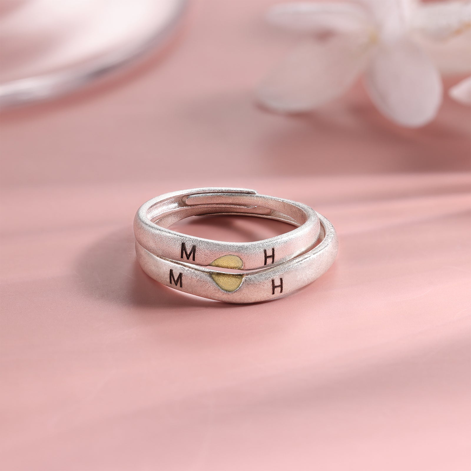 Custom Letter and Date Couple Ring