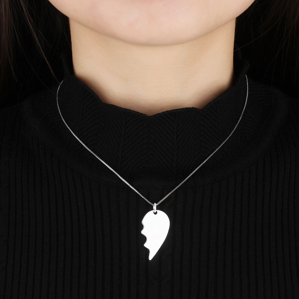 Personalized  Stainless steel Name Necklace（With 45CM Chain）
