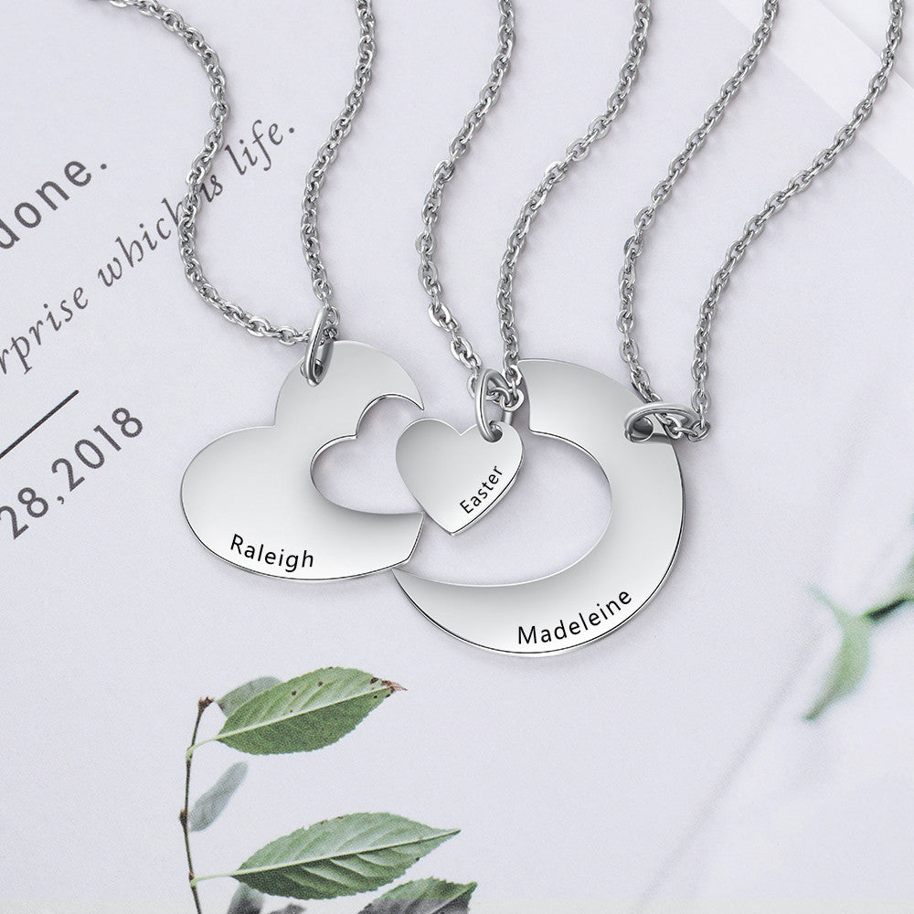 Three Heart-shaped Plane Necklace