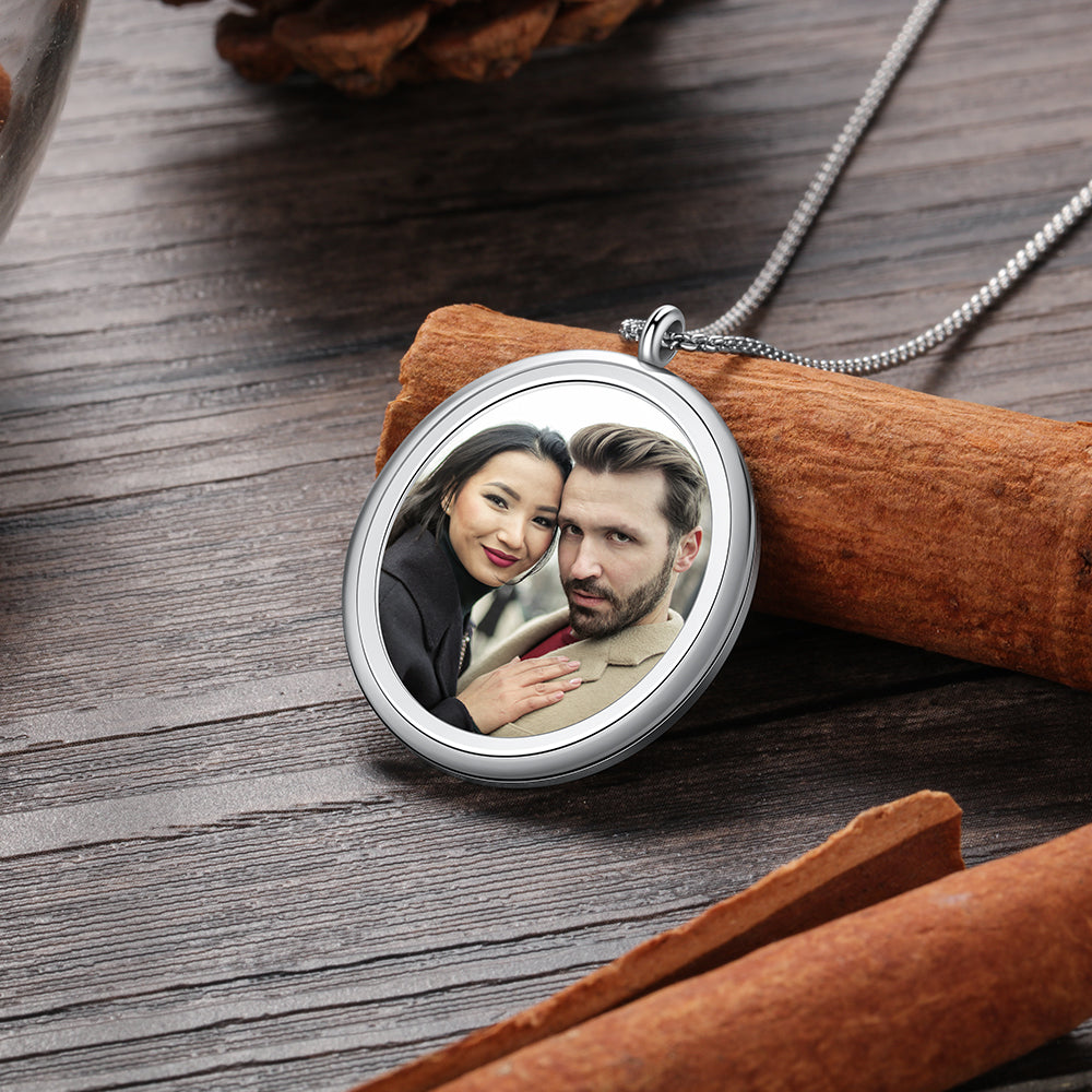 Stainless Steel Round Personalized Photo Pendant Necklace